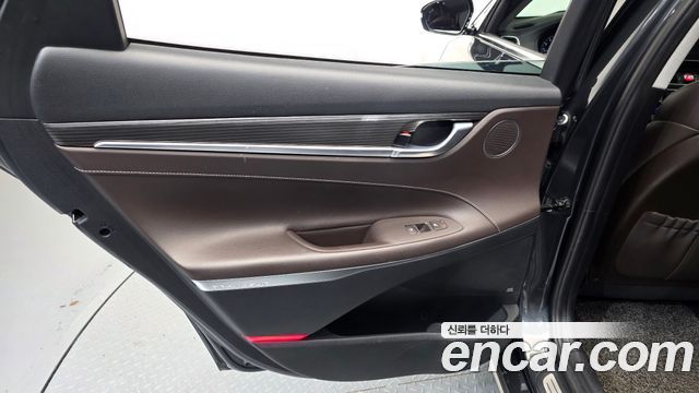Hyundai Grandeur 2018 — photo 15