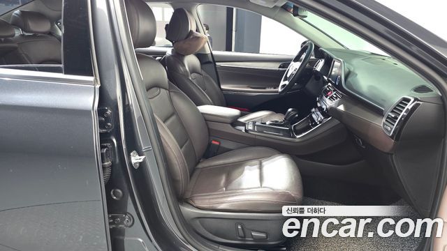 Hyundai Grandeur 2018 — photo 16