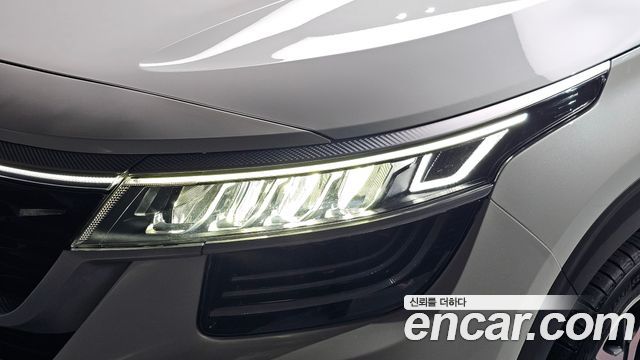 Kia Seltos 2022 — photo 8