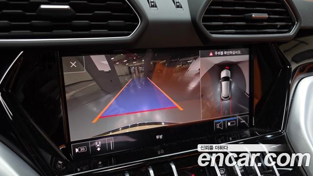 Lamborghini Urus 2020 — photo 15