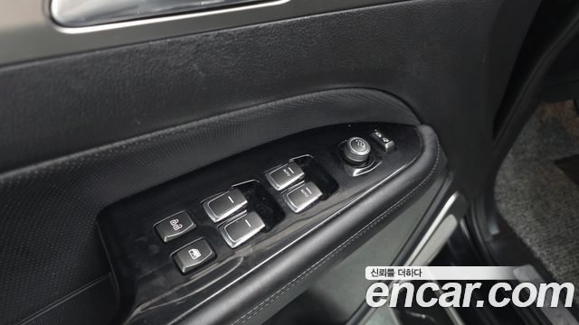 KG Mobility Rexton 2019 — photo 24