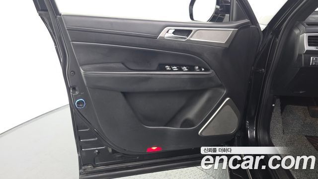 KG Mobility Rexton 2019 — photo 14