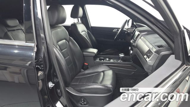 KG Mobility Rexton 2019 — photo 16