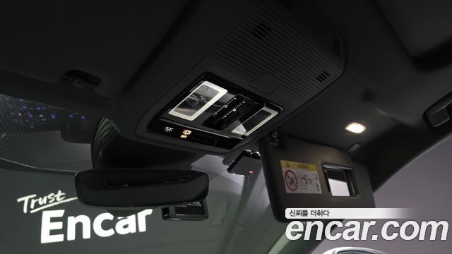 Audi Q4 e-tron 2022 — photo 18