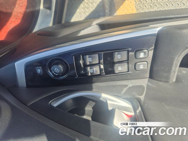 KG Mobility KORANDO 2015 — photo 8