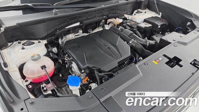 Hyundai Santafe 2025 — photo 6