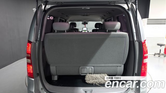 Hyundai Starex 2013 — photo 26