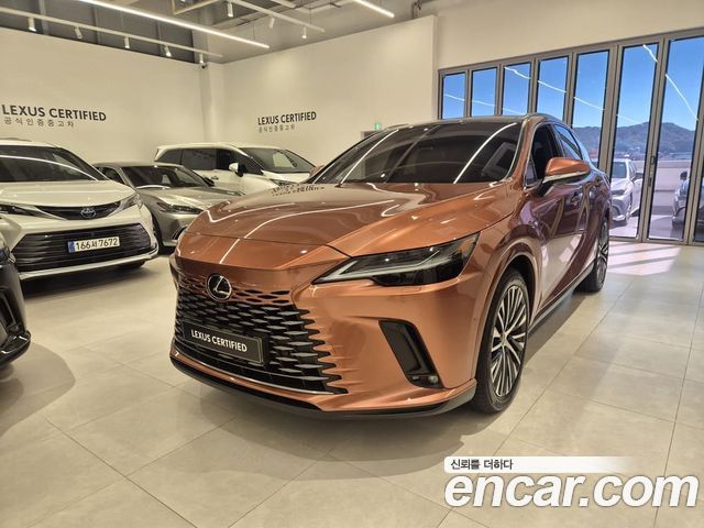Lexus RX 2025 — photo 1