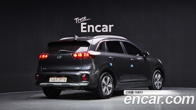 Kia Niro 2020 — photo 2