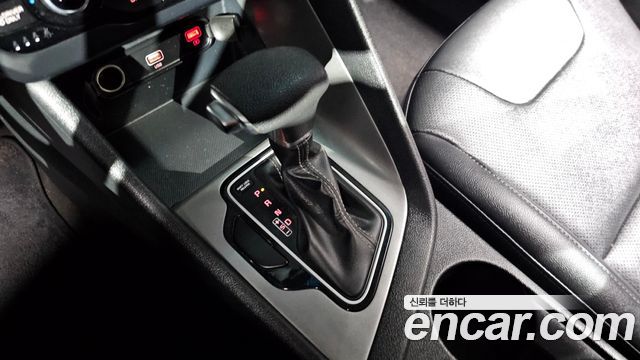 Kia Niro 2020 — photo 12