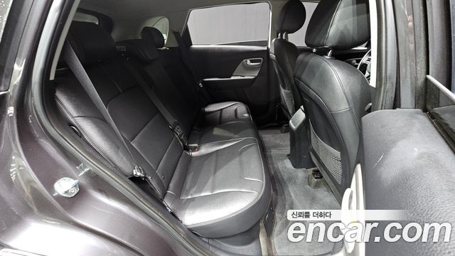 Kia Niro 2020 — photo 18