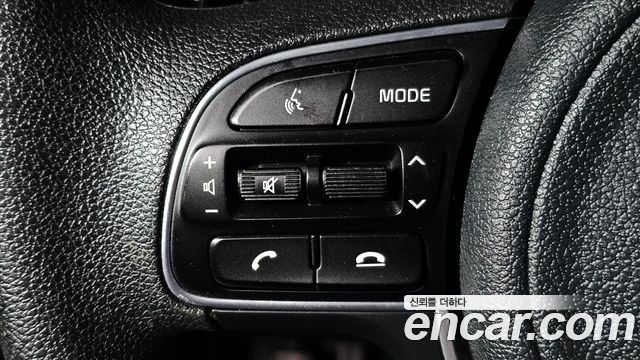 Kia Niro 2020 — photo 22