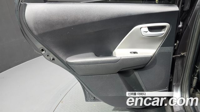 Kia Niro 2020 — photo 15