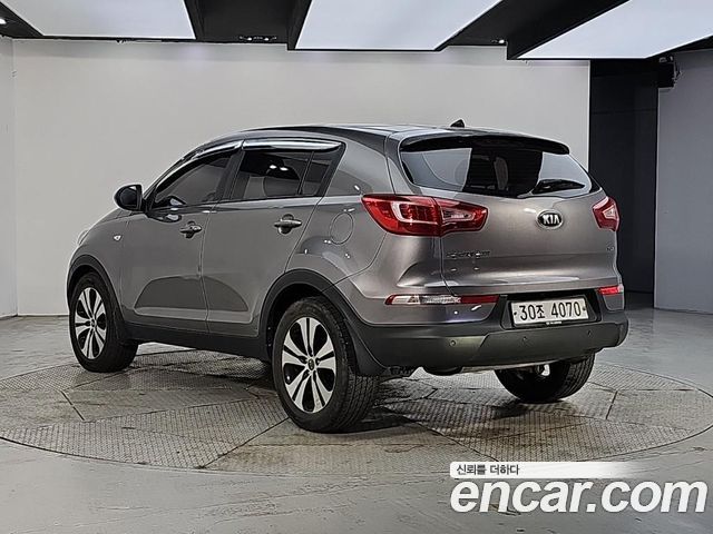 Kia Sportage 2013 — photo 3