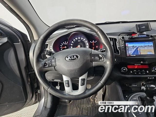 Kia Sportage 2013 — photo 9