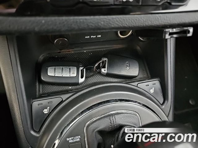 Kia Sportage 2013 — photo 16