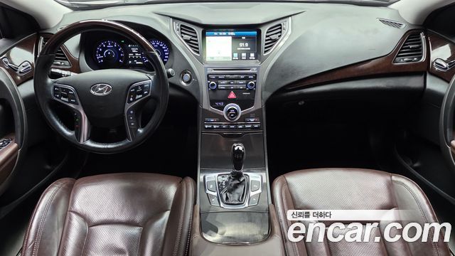 Hyundai Grandeur 2016 — photo 10