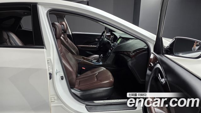 Hyundai Grandeur 2016 — photo 18