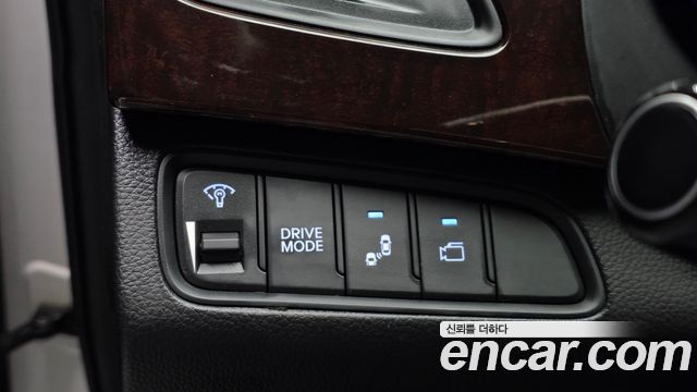 Hyundai Grandeur 2016 — photo 23