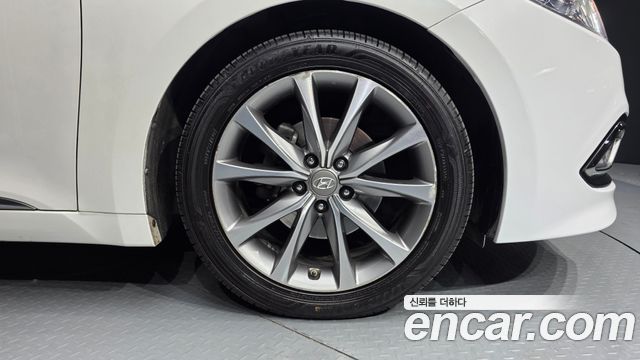Hyundai Grandeur 2016 — photo 7