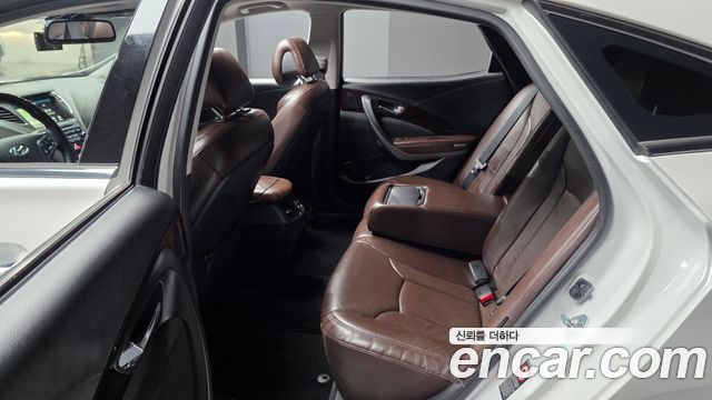 Hyundai Grandeur 2016 — photo 16