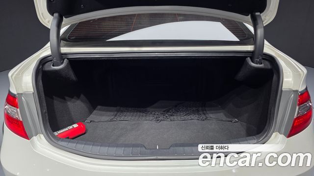 Hyundai Grandeur 2016 — photo 27