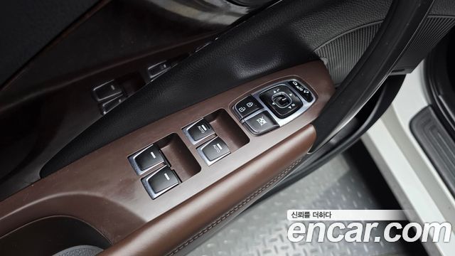Hyundai Grandeur 2016 — photo 29