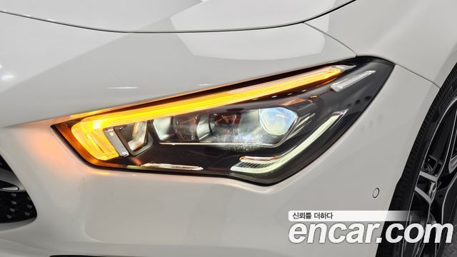 Mercedes-Benz CLA-Class 2020 — photo 8