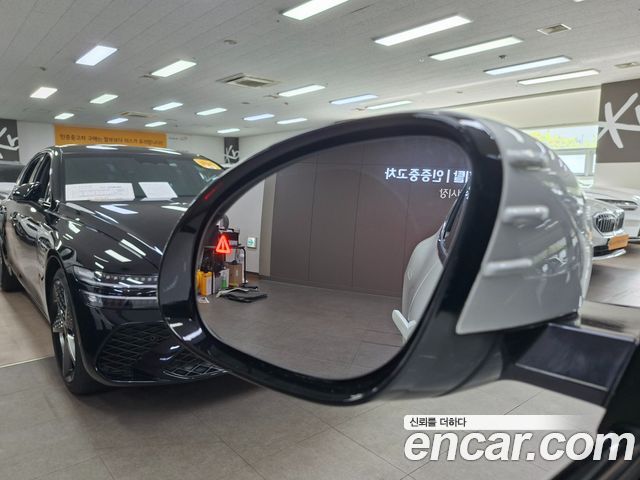 Genesis GV60 2022 — photo 9