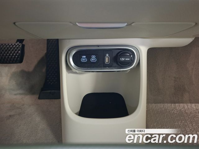 Genesis GV60 2022 — photo 11