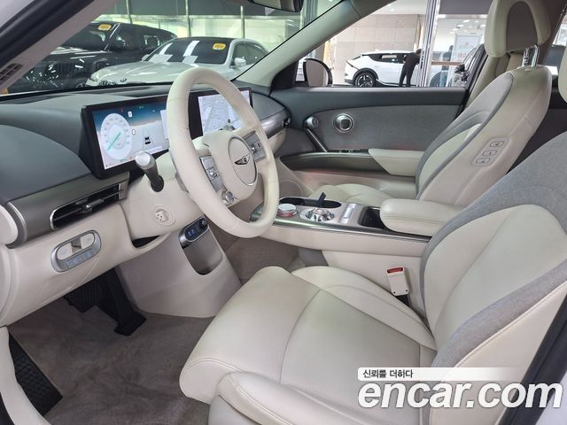 Genesis GV60 2022 — photo 16