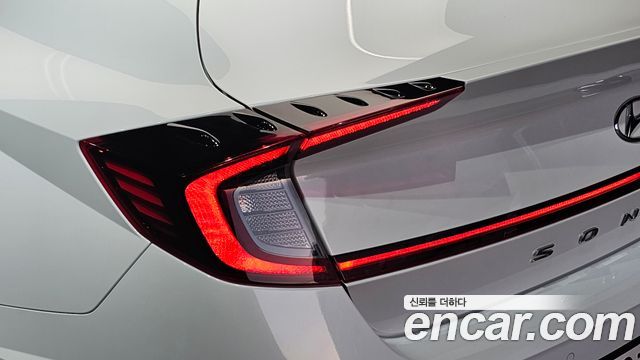 Hyundai Sonata 2021 — photo 9