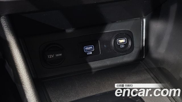 Hyundai Sonata 2021 — photo 33