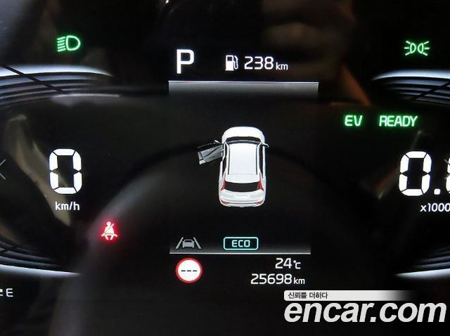 Kia Niro 2025 — photo 9