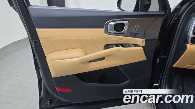 Kia Sorento 2023 — photo 14