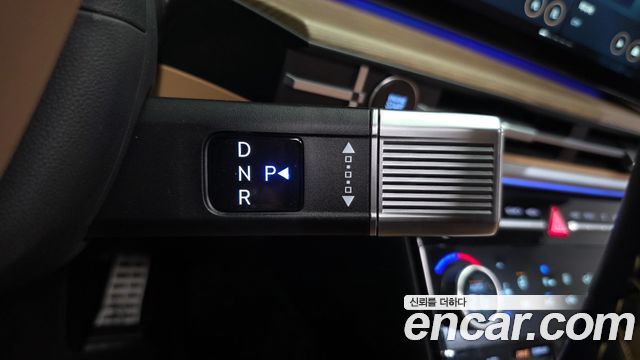 Hyundai Santafe 2024 — photo 12
