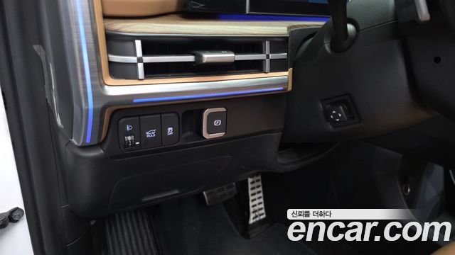 Hyundai Santafe 2024 — photo 30