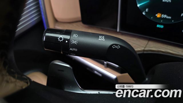 Hyundai Santafe 2024 — photo 32