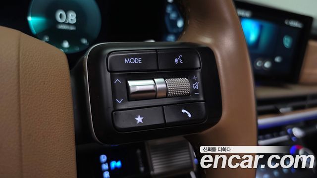 Hyundai Santafe 2024 — photo 33