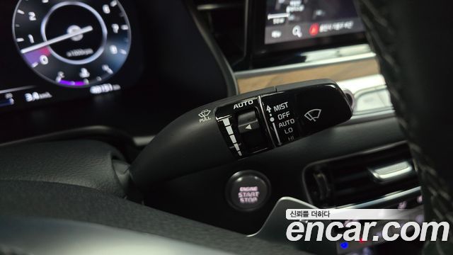 Kia K9 2023 — photo 28