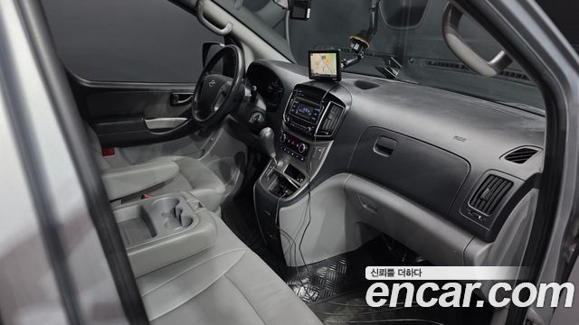 Hyundai Starex 2017 — photo 7