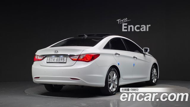 Hyundai Sonata 2012 — photo 2
