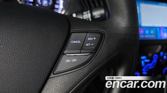 Hyundai Sonata 2012 — photo 30