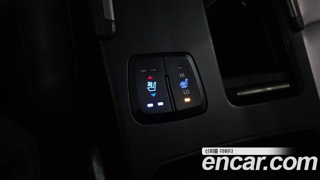 Hyundai Sonata 2012 — photo 32