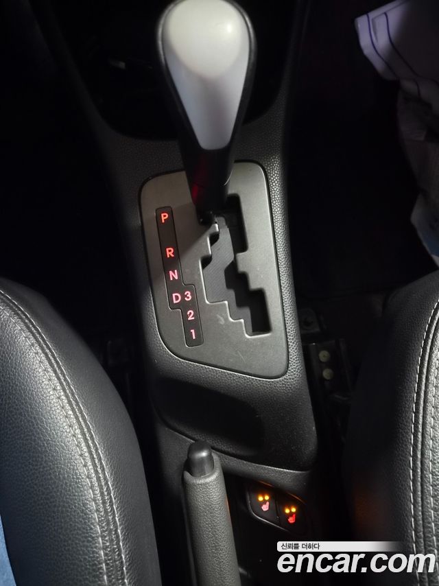 Kia morning 2012 — photo 7