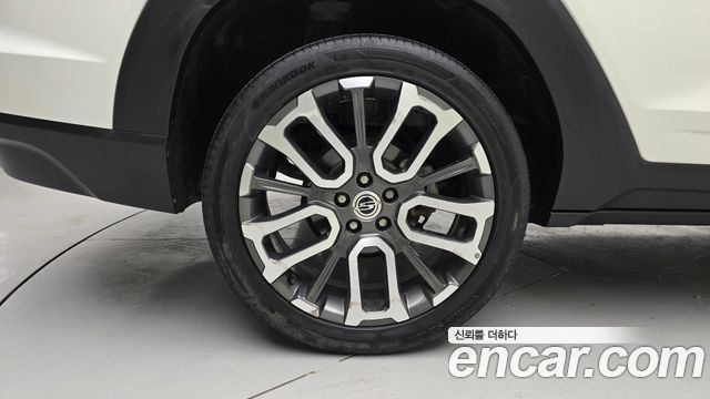 KG Mobility Torres 2023 — photo 5