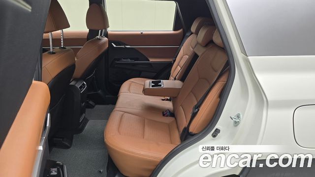 KG Mobility Torres 2023 — photo 12
