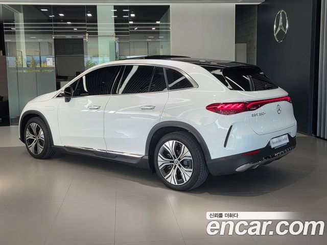 Mercedes-Benz EQE 2026 — photo 2