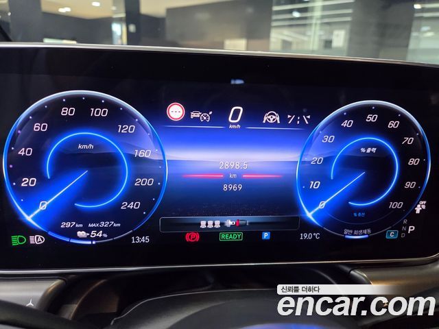Mercedes-Benz EQE 2026 — photo 8