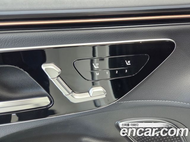 Mercedes-Benz EQE 2026 — photo 15